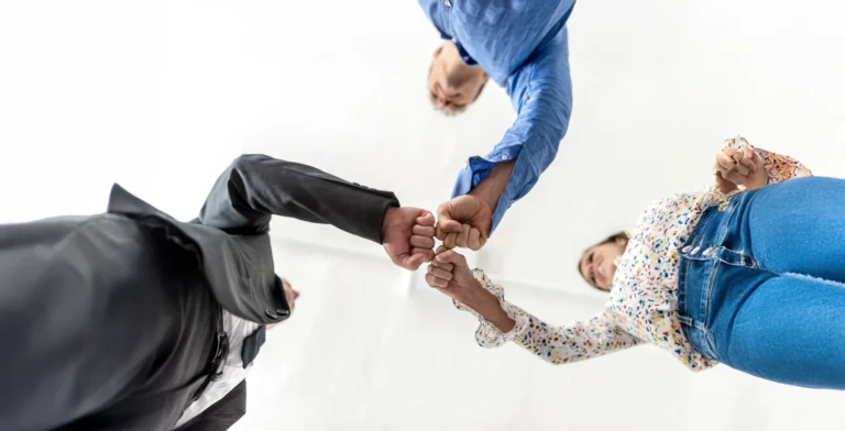 Using Personalized and AI Video To Improve Employee Training and Company Culture